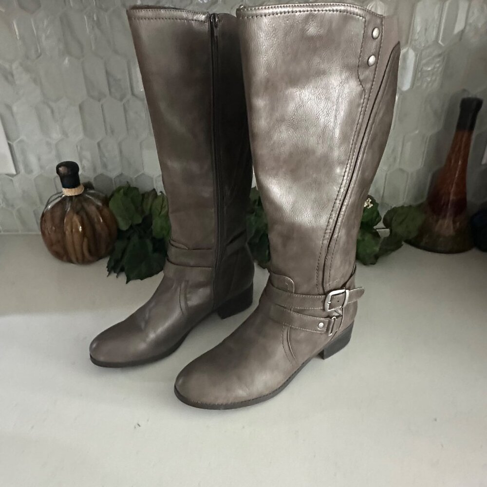 Unisa Womens Knee-High Riding Boots Size 10M Faux Leather Brown Made In China - Picture 2 of 12